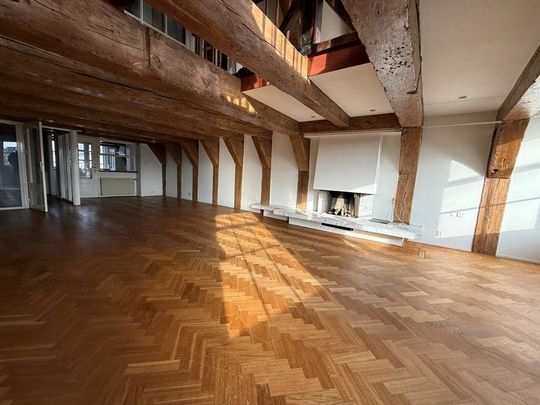 Damrak 24D - Photo 1