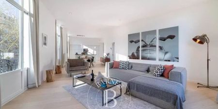 Appartement te huur in Elsene voor € 3.550 met 2 slaapkamers - Photo 2