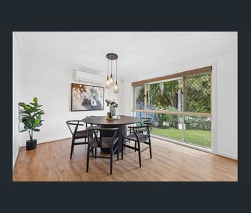 Single Level Executive Family Home - Great Location - Photo 6