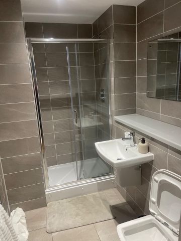 Studio Flat, Salford, M50 - Photo 4