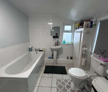 West End, Street, BA16 - Photo 1