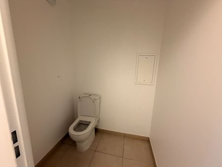 Location Appartement 1 pièce 31m² - Photo 3