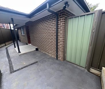 MODERN HOME - Photo 5