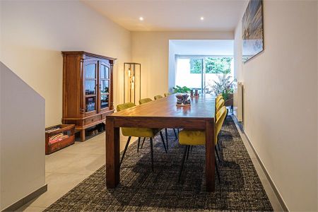 VOLLEDIG GEMEUBELDE WONING TE HUUR VLAKBIJ HET CENTRUM VAN SINT-TRUIDEN - Photo 5