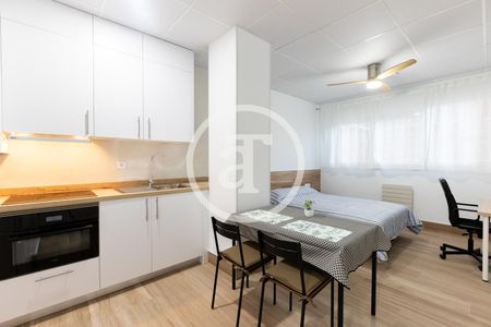 Estudio de alquiler en Calle de San Manuel, 3, Aluche - Photo 2