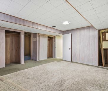 For Lease - 860 Killeen Avenue, McKellar Heights - Glabar Park and ... - Photo 1