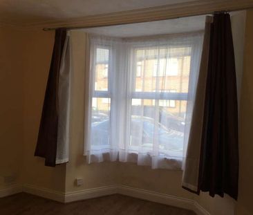 Wealdstone, HA3 - Photo 1