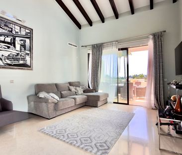 Luxury penthouse for rent in Benahavís, Spain - Photo 5