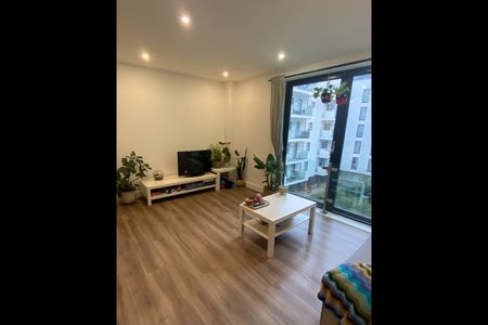 1 Bed Flat, Invicta, BS1 - Photo 3