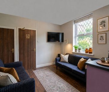 3 bed Mid Terraced House for Rent - Photo 1