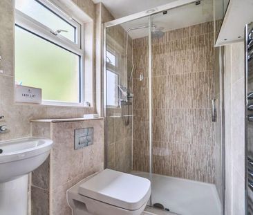 4 bedroom terraced house to rent - Photo 6