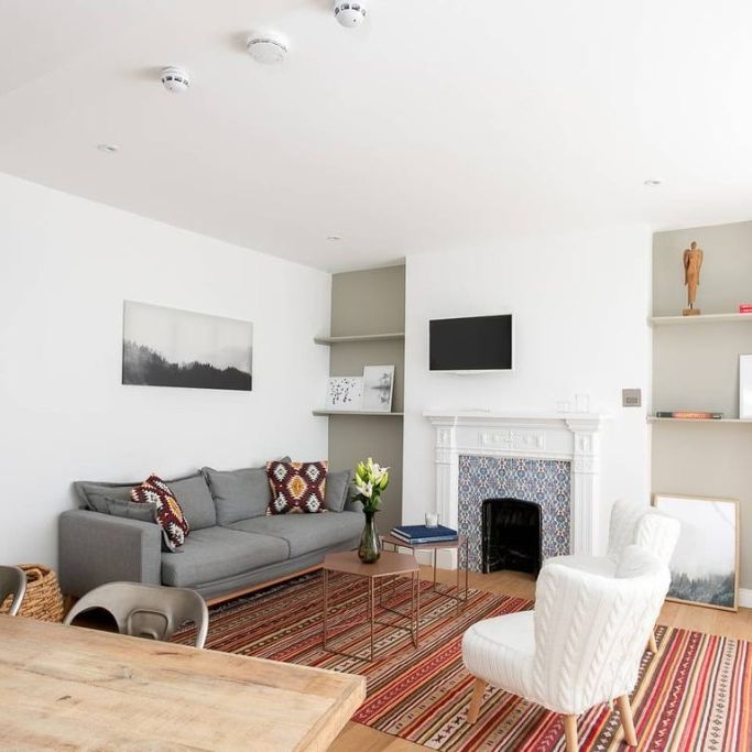 Flat 1, 62 Comeragh Road, London - Photo 1