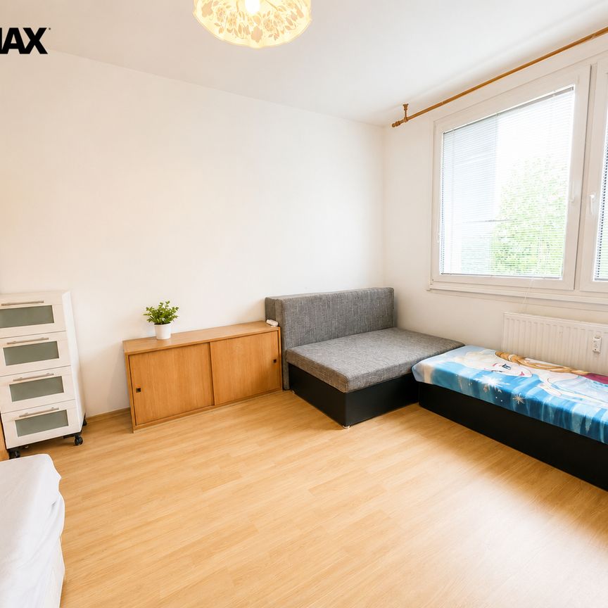 Pronájem bytu 1+1 35 m², Picassova 552, Ústí nad Labem - Photo 1