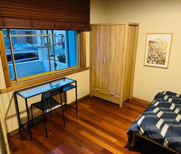 Darlington - Photo 6