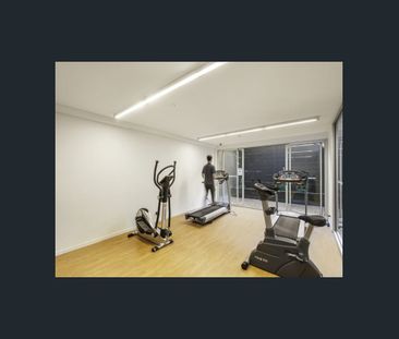 Large 1-bedroom plus study apartment! - Photo 3