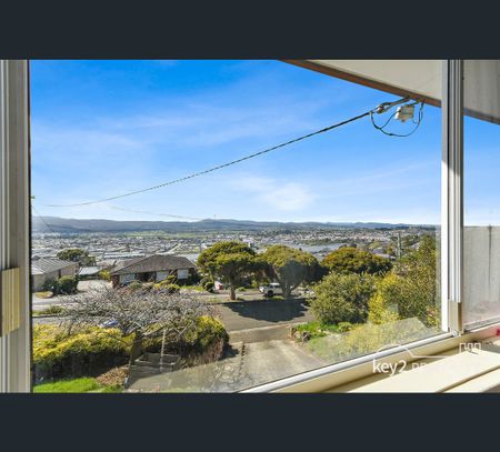 25 Whitford Grove, Trevallyn, Tas 7250 - Photo 3