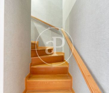 Luxury Flat for rent in Barcelona, Spain - Photo 1