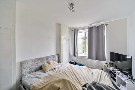 Vincam Close, Twickenham, TW2 - Photo 2