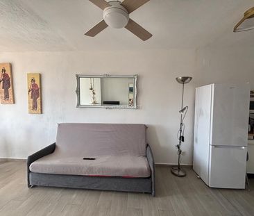 Apartment in Torrevieja, Nueva Torrevieja - Aguas Nuevas, for rent - Photo 2