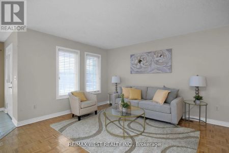 362 AVRO ROAD - Photo 3