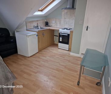 Dewsbury Road, Leeds - Photo 4