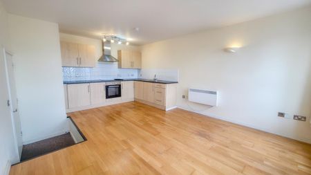 1 bedroom flat to rent - Photo 3