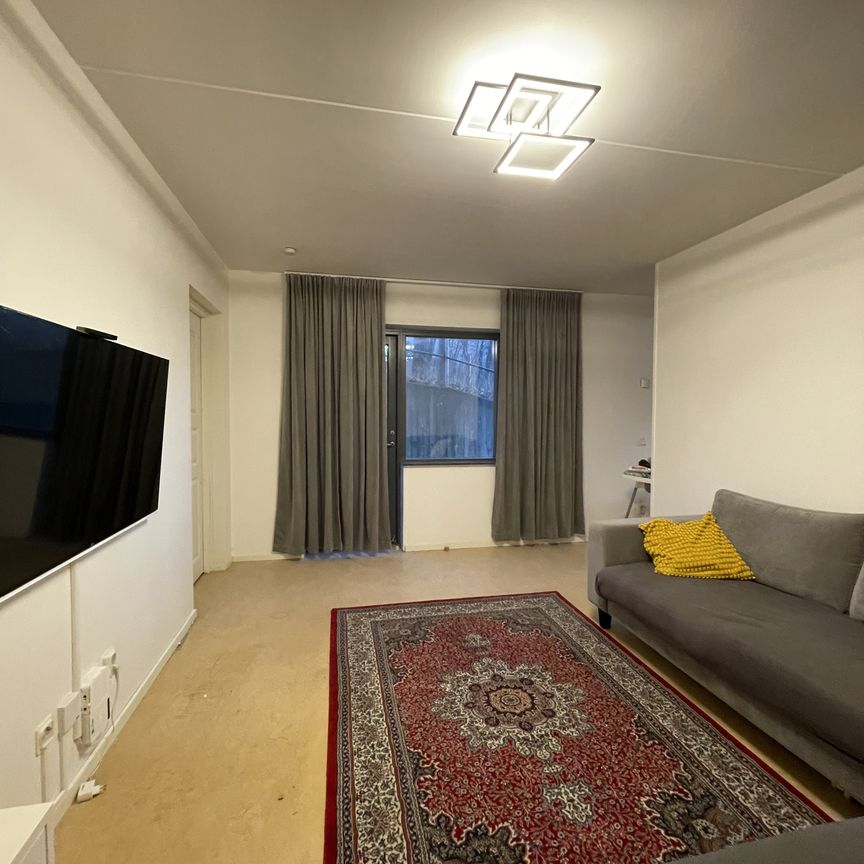 Helgesons väg, Nacka - Foto 1