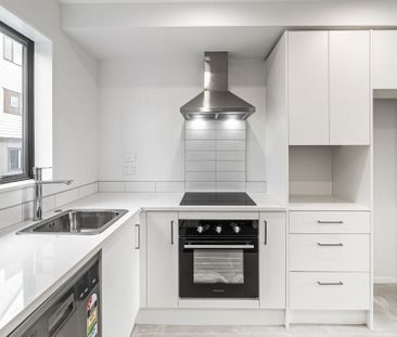 Easy Care, Brand New Townhouse - Photo 6