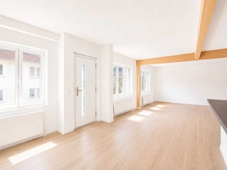 Unique, newly renovated 4.5-room maisonette apartment - Foto 4