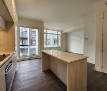 For Lease - 14 David Eyer Drive Unit# 1012, Richmond Hill, Ontario - Photo 4