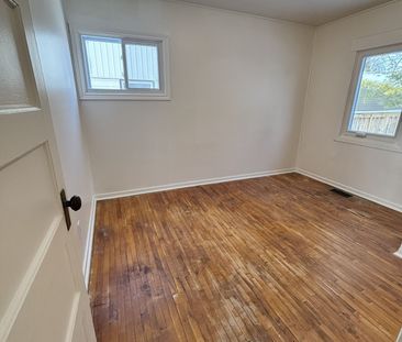 For Lease - 638 Mckellar Street, Peterborough, Ontario - Photo 5