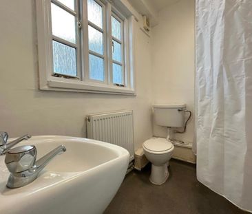 Studio Flat, Lythalls Lane, CV6 - Photo 4