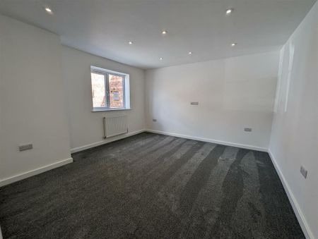3 bedroom townhouse to rent - Photo 5