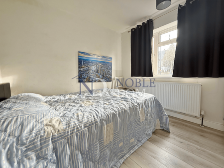 2 bedroom maisonette to rent - Photo 5