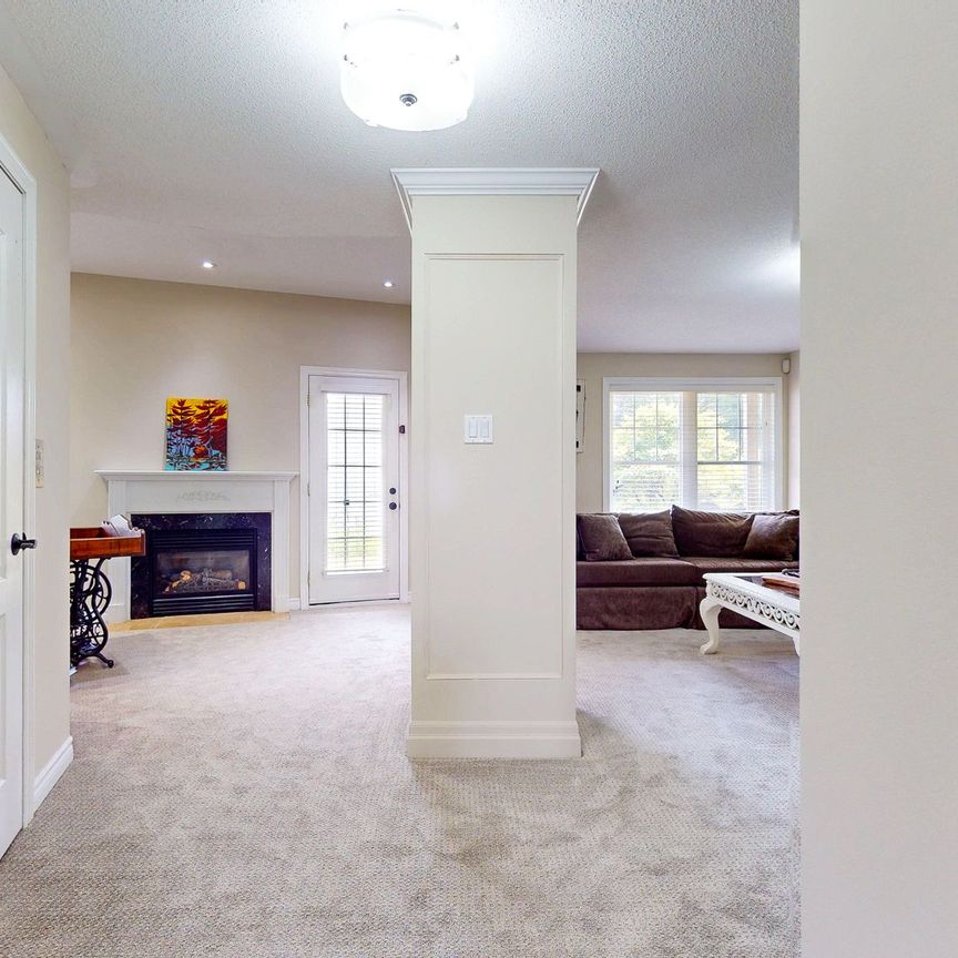 For Lease - 10 Boardwalk Avenue Unit# 17, Collingwood, Ontario - Photo 1