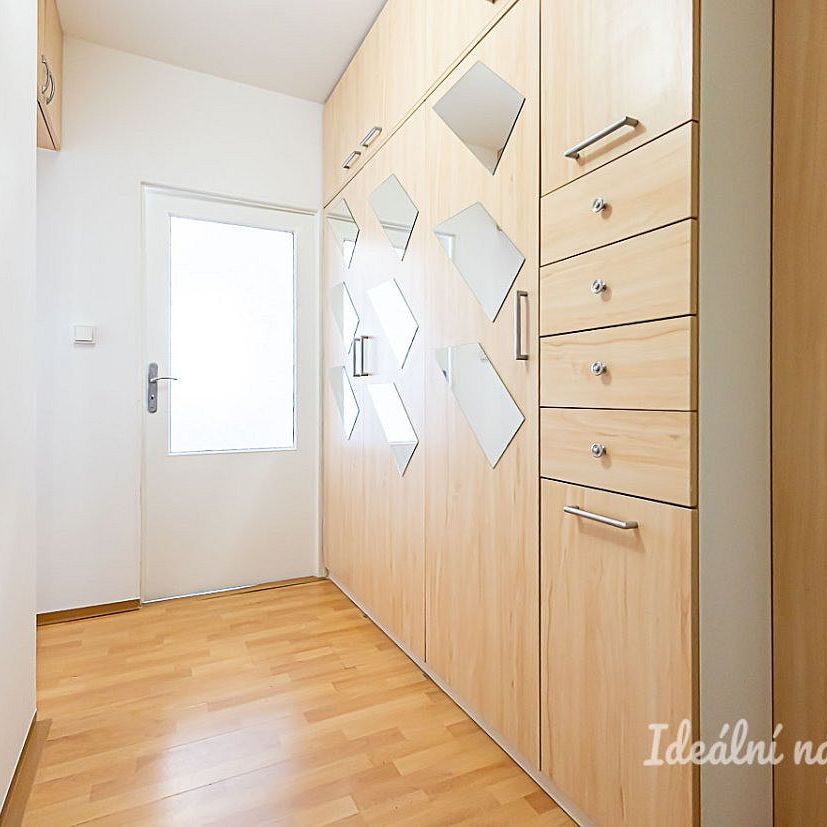 Pronájem bytu 2+kk 43 m² - Photo 1