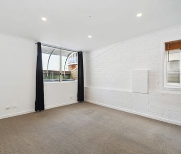 Industrial Living Within Heart Of The City... - Photo 2