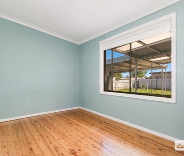 Three Bedroom Home with Solar - Photo 2