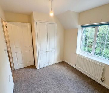 Sharnbrook - Photo 1