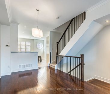 Condo Townhouse For Lease | W9245254 - Photo 2