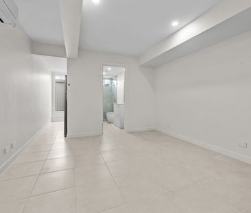 2/5 Chartwell Street, Aspley, Qld 4034 - Photo 4