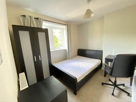 3 bedroom terraced house to rent - Photo 5