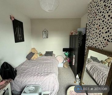 2 bedroom end of terrace house to rent - Photo 6