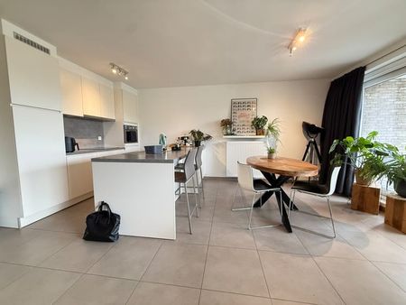 Appartement te huur - Photo 4