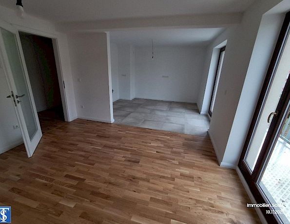 Erstbezug nach Sanierung: Modernes Wohnen in Plauen + 78 m² Dachbodenetage - Foto 1