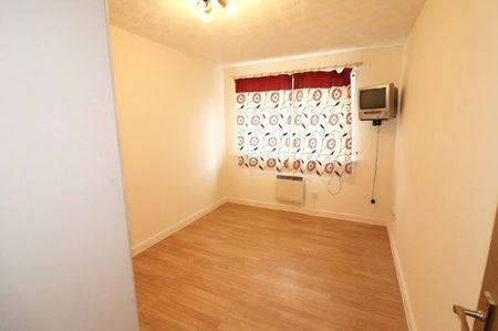 St. Leonards Close, Grays, Property for rent - Photo 3