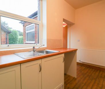 3 bedroom semi-detached house to rent - Photo 1