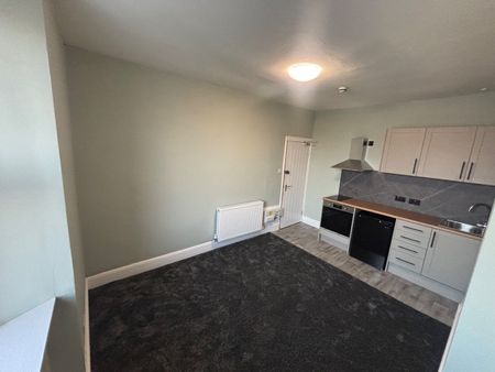 Room in a Shared House, Elliston Road, BS6 - Photo 2