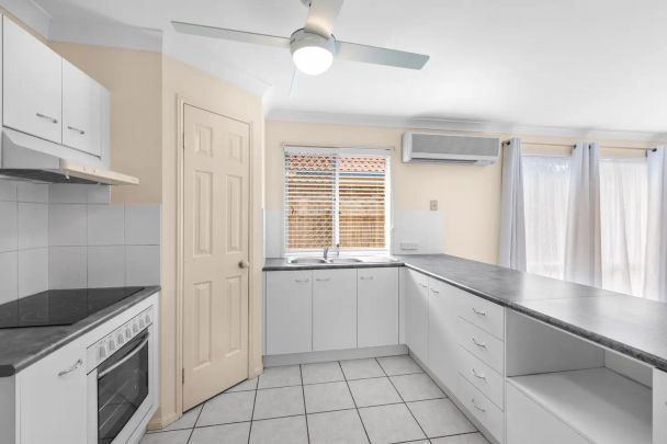 19 Raymont Street, North Lakes QLD 4509 - Photo 1