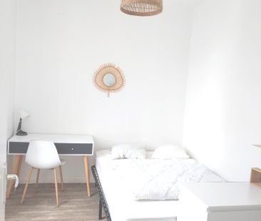 Location Appartement 4 pièces 79m² ANGERS 49100 - Photo 5